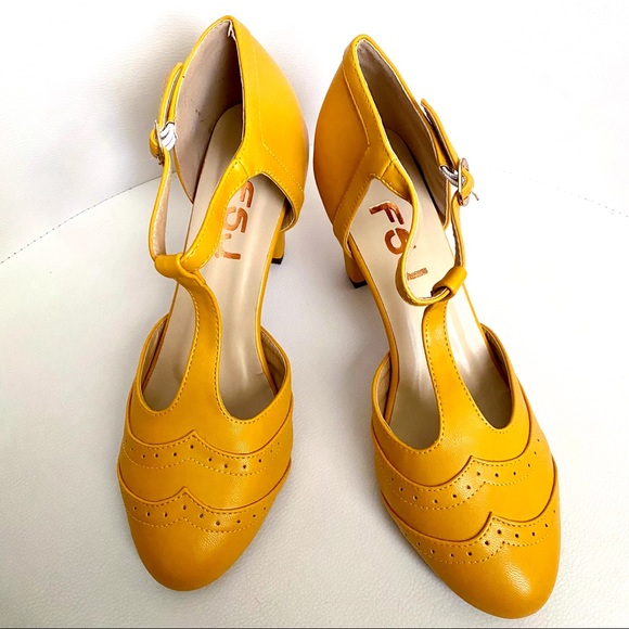 Women yellow sandals - Picture 3 of 4